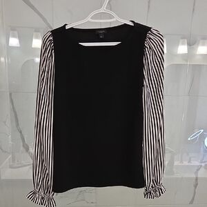 Black and White Striped Sleeve Top